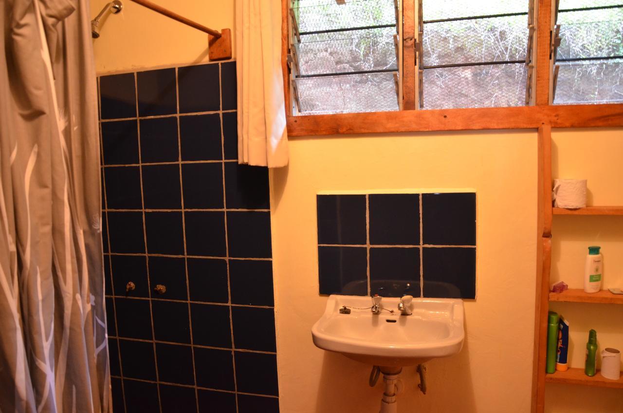 Milemeleni Guesthouse Lushoto Ngoại thất bức ảnh